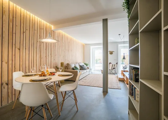 Wood & Garden *