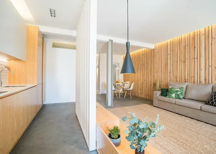 Wood & Garden 公寓 *