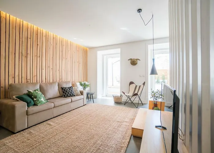 Wood & Garden 公寓 *